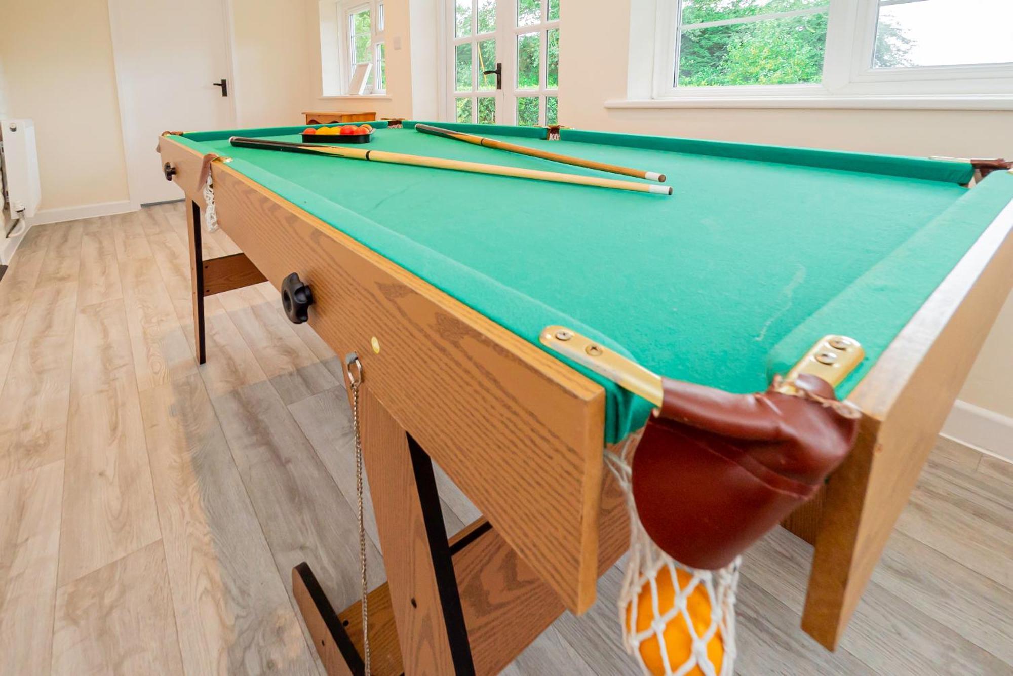 Farmhouse Retreat, 4 Bed, Pet Friendly Long Hanborough ภายนอก รูปภาพ