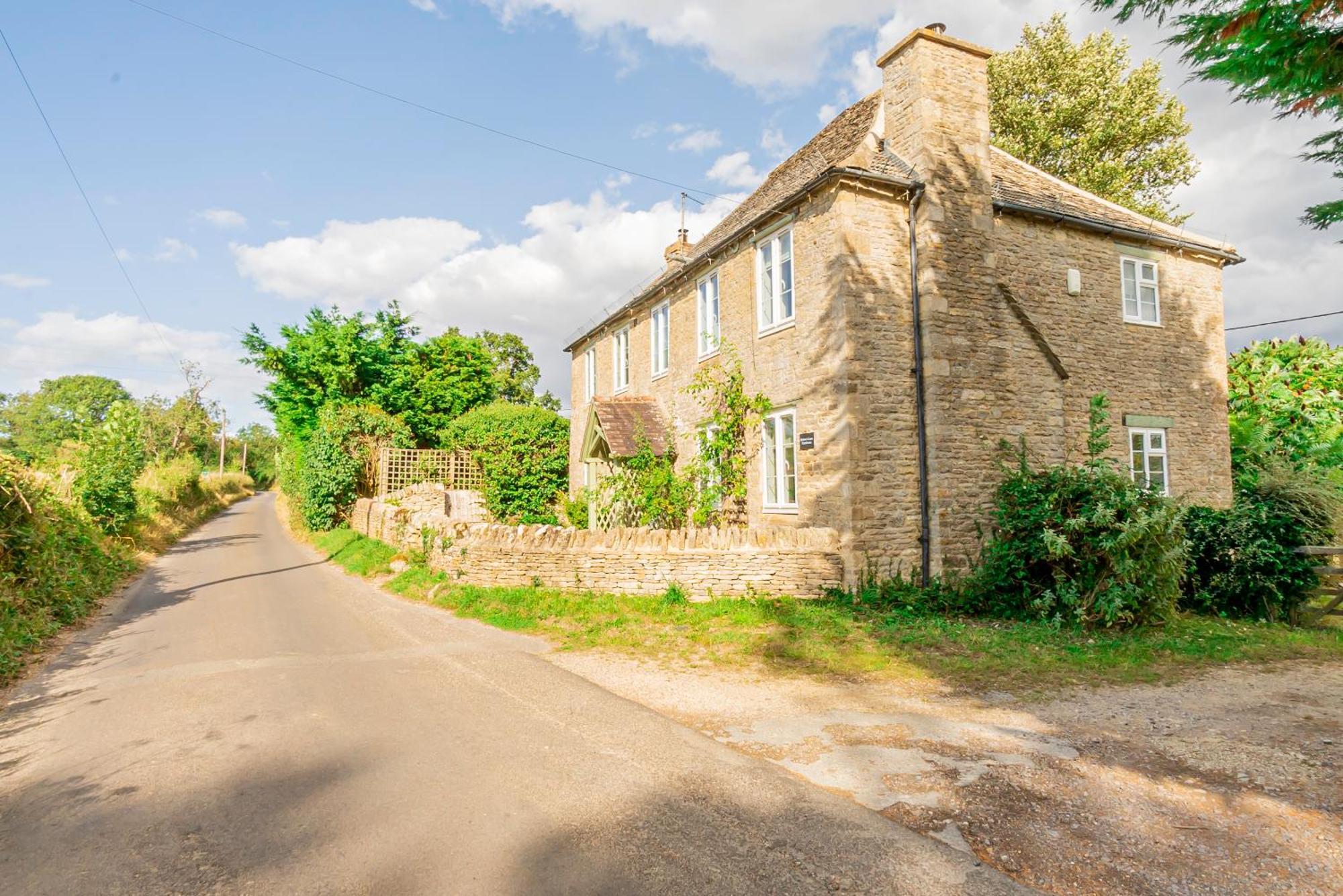 Farmhouse Retreat, 4 Bed, Pet Friendly Long Hanborough ภายนอก รูปภาพ