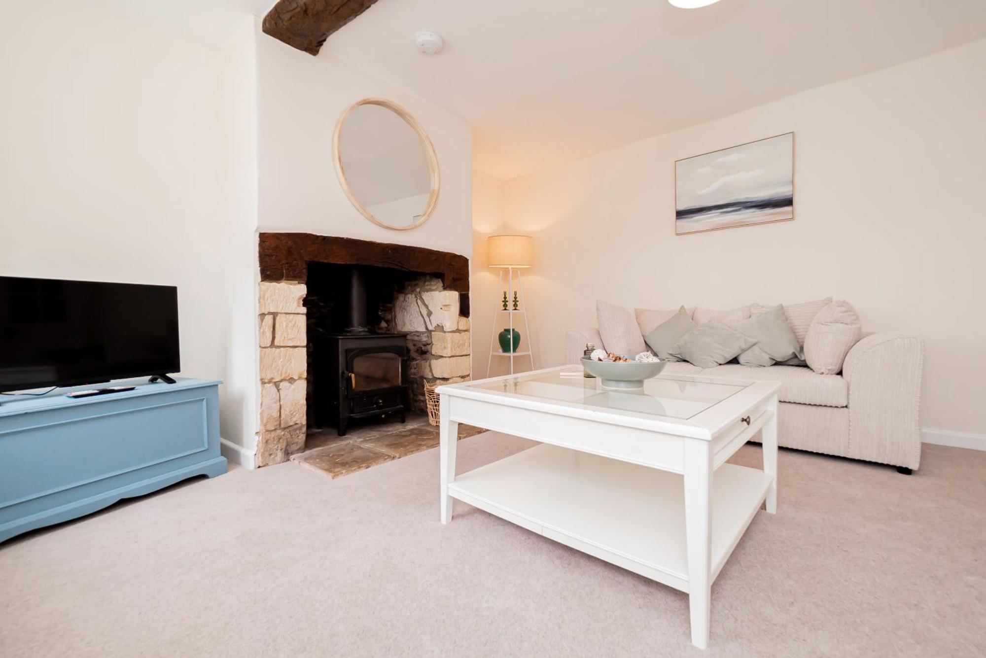 Farmhouse Retreat, 4 Bed, Pet Friendly Long Hanborough ภายนอก รูปภาพ